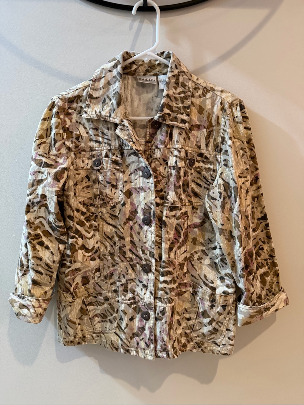Chico’s Women’s Lightweight Safari Utility Jacket Animal Print Neutral Button